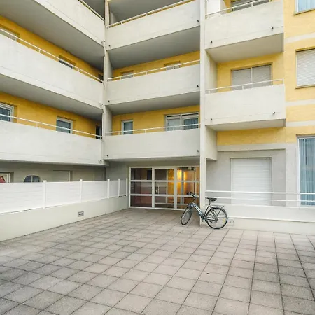 Avec Balcon Parking Centre *