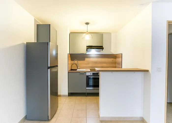 Avec Balcon Parking Centre Apartment Ales